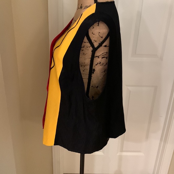 Women’s Vintage Style Formal Abstract Vest - Picture 4 of 10